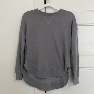 Women’s grey sweatshirt/ long sleeve